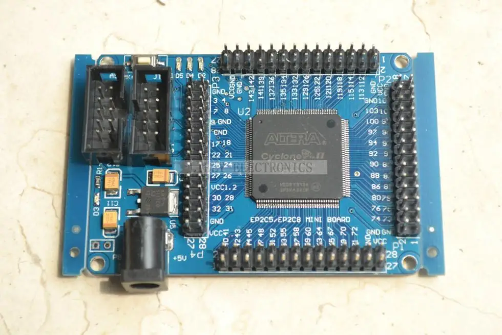 Минимальная плата разработки системы ALTERA FPGA Cyclone II EP2C5T144|board board|board developmentboard fpga |