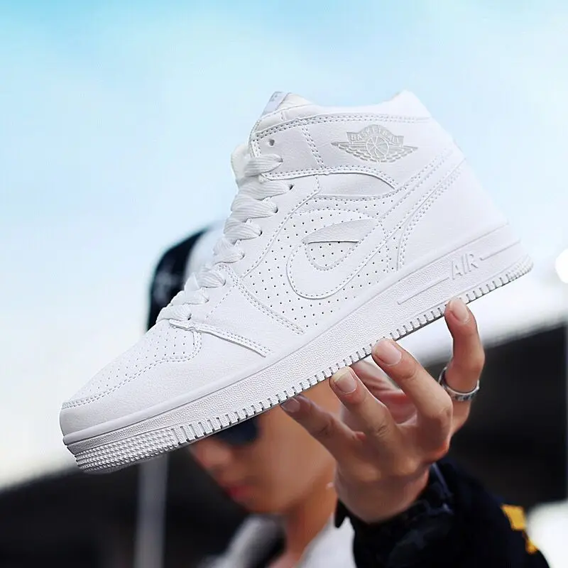 2018 New Arrival AJ1 Basketball Shoes For Men  Trendy Light Breathable Sneakers Damping Sports Shoes Athletic Mens Air Shoes