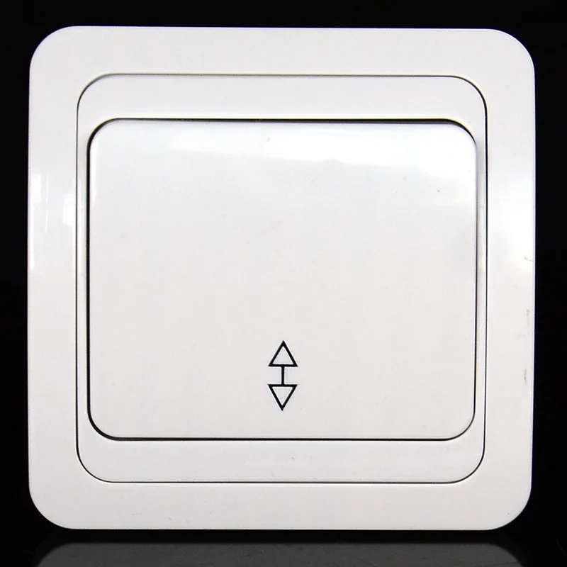 

The European standard high quality 1 gang 2 way switch has CE authentication