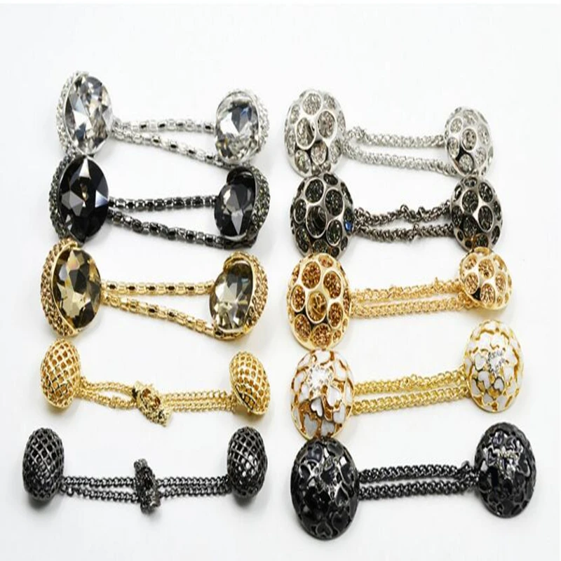 

1pcs High-grade metal chain on the buckle diamond button, rhinestone suit buttons,decorative buckle women's fur coat buttons