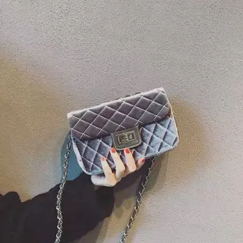 

2019New European New Type Baitao Super-Fire Inclined new Bag, Single Shoulder Inclined Bag Chain, Small Square Women Bag