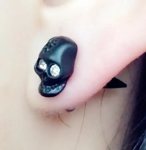 

punk black skull stud earring skull spike earrings skull design black onyx stud earrings Men women Gothic skull earring