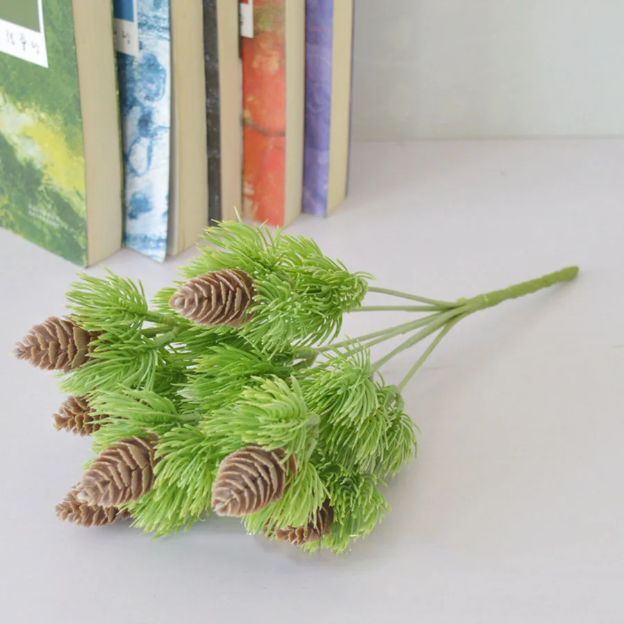 Plástico artificial Pino 7 ramas piñones conos plantas falsas árbol para decoración de fiesta de Navidad hierba falsa Navidad decoración del hogar Plástico artificial Pino 7 ramas piñones conos plantas falsas árbol para decoración de fiesta de Navidad hierba falsa Navidad decoración del hogar