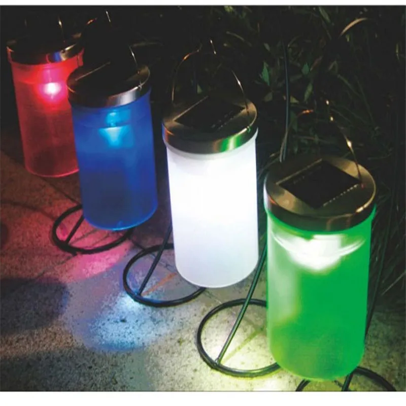 

Outdoor solar lights LED lights to mention the horse hanging chandeliers waterproof landscape garden lights Xiaoye Deng Caoping