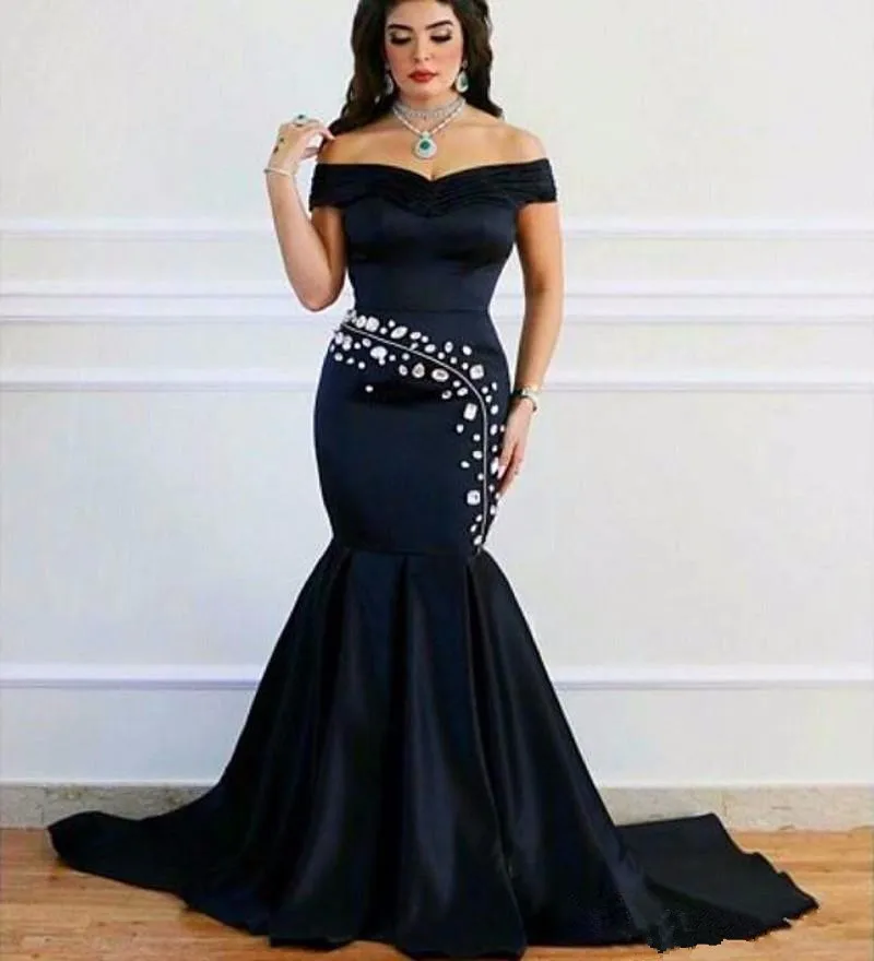 vestido preto longo de gala