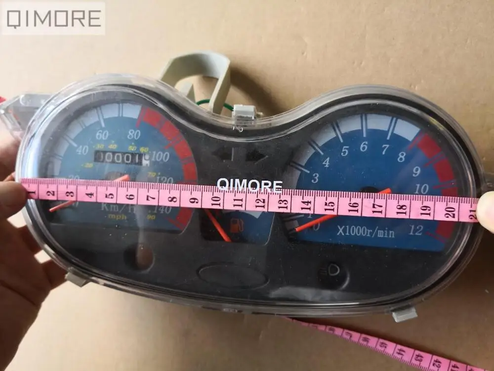 Hunter Speedo 3-gauge 7