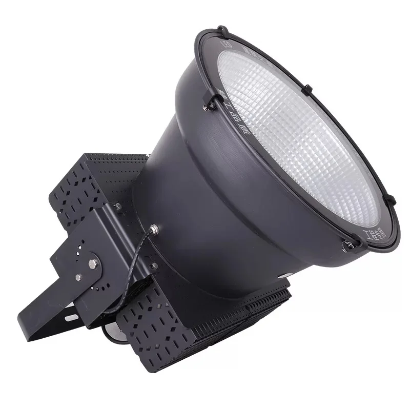 - High power Floodlight 300W 600W 1000W 1200W AC 220V waterproof LED spotlight outdoor construction engineering lighthouse light