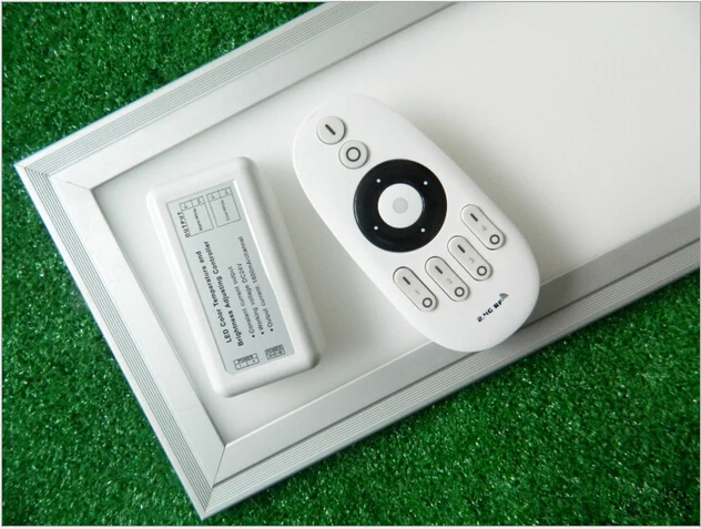 Painel de Led Material de Alumínio plus Pmma Pmma com Controlador o Envio Gratuito de Controle Remoto Regulável & Cor Mutável 40 w 300×1200 mm com Controlador Wi fi