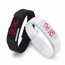 2017 Candy Color Men’s Women’s Watch Rubber LED kids Watches Date Bracelet Digital Sports Wristwatch for student