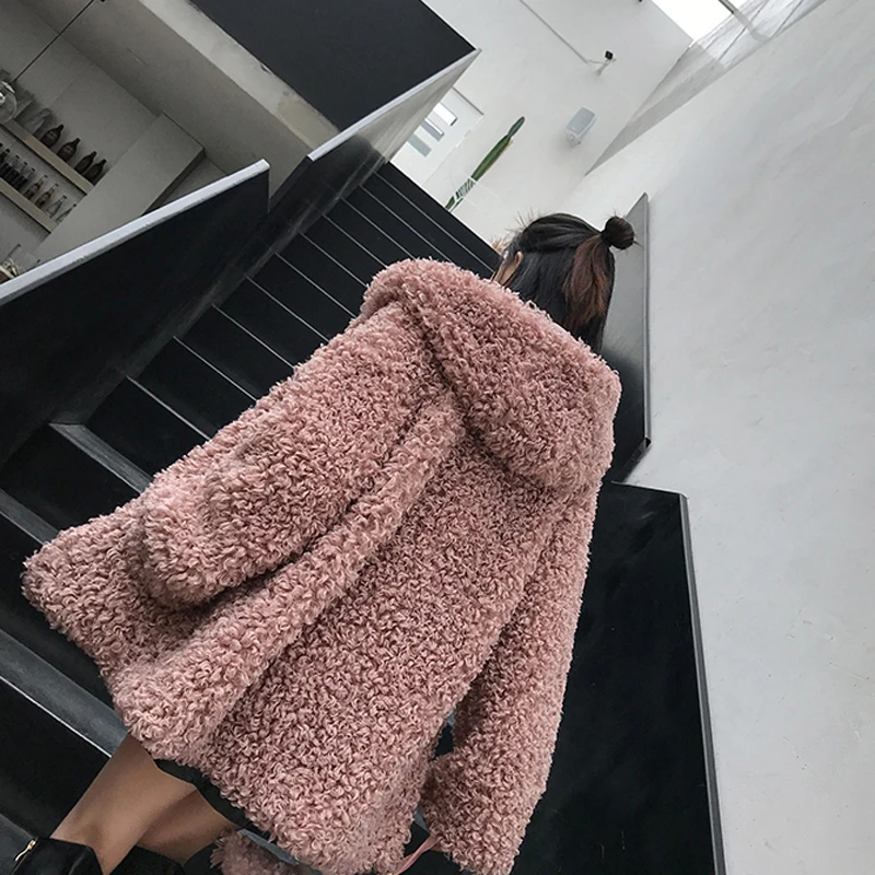 Oversized Hooded Fake Fur Jacket Women Fluffy Shaggy Zipper Faux Fur Coat Women Winter 2018 Thicken Warm Jackets Furry Overcoat Oversized Hooded Fake Fur Jacket Women Fluffy Shaggy Zipper Faux Fur Coat Women Winter 2018 Thicken Warm Jackets Furry Overcoat