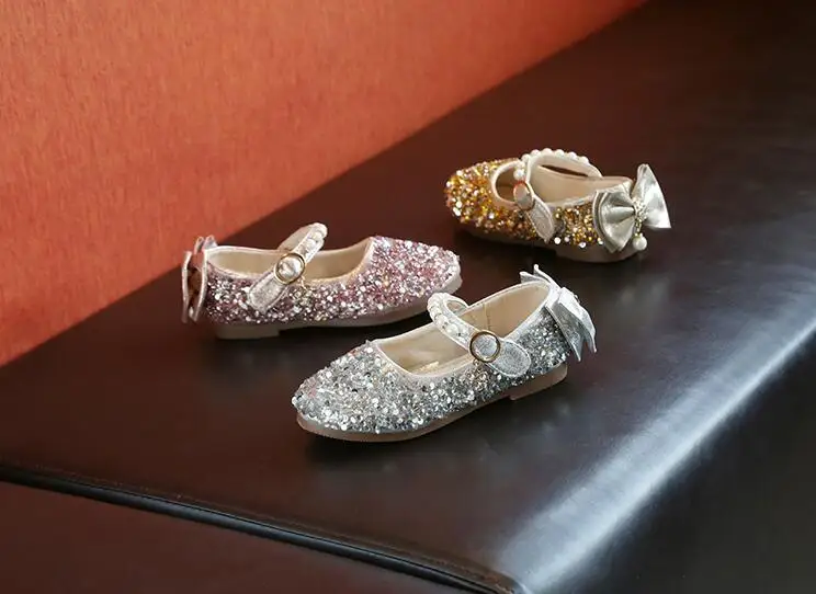 Детская обувь для девочек; Летние мокасины с блестками для принцессы; свадебные детские сандалии; цвет розовый, золотой, серебряный; обувь для малышей с жемчугом