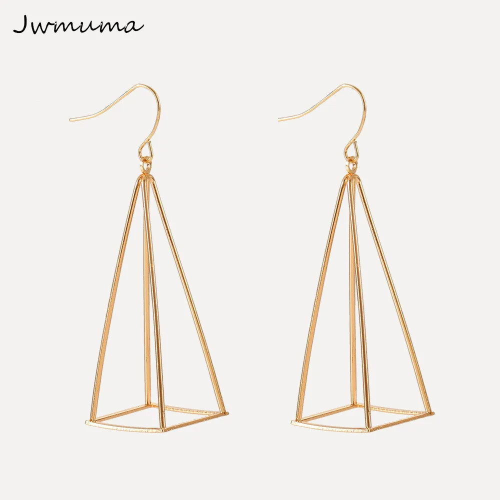 

2019 Fashion Simple Triangle Women's Dangle Earrings Polygonal 3D Pyramid Pendant Earrings for Women Alloy Jewelry Party Gift