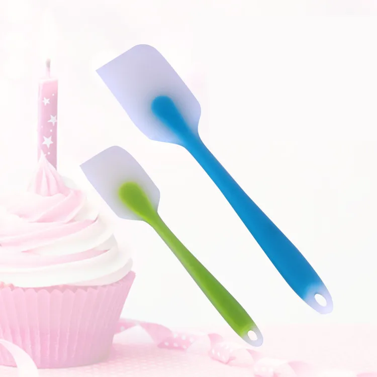 2017 Baking Tools Integrated Silicone Scraper Cake Baking Cream Large