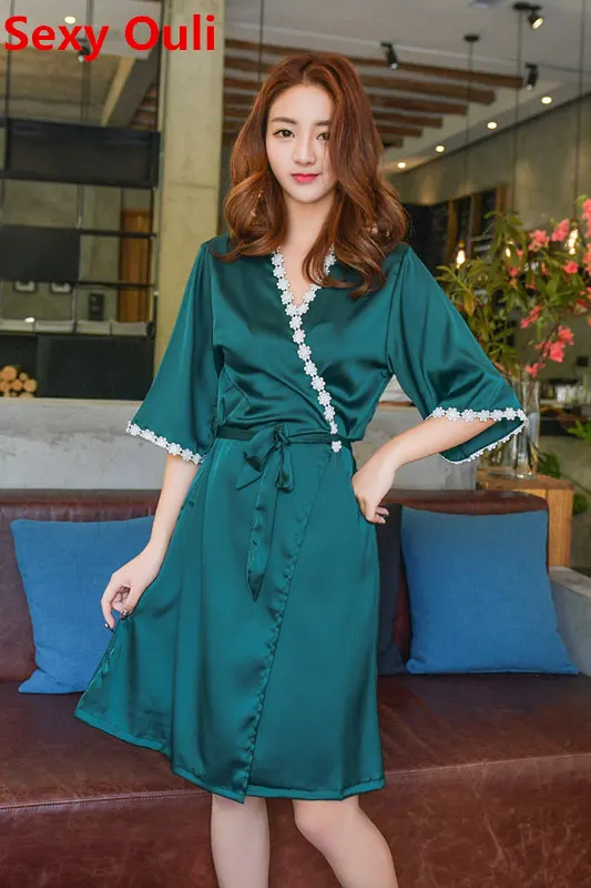 

Sexy Large Size Sexy Satin Night Robe Lace Bathrobe Perfect Bride Bridesmaid Robes Dressing Gown For Women silk robes for women
