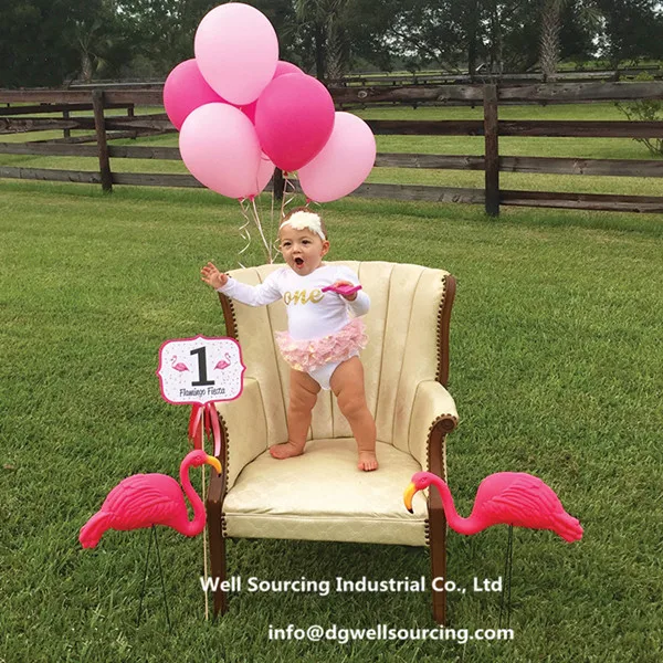 Plastic pink flamingo lawn ornament (5)
