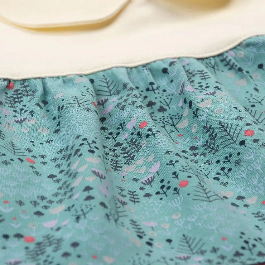 Cartoon Baby Girl Bibs Saliva Apron Adjustable Burp Cloths Bibs Feeding Baby Accessories Stuff Cute Animals Toddler Kids