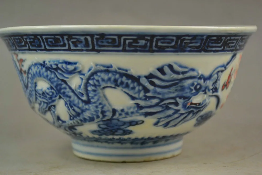 

Chinese Handwork Porcelain Painting Roaring Lion Exorcism Underglaze Blue Bowl