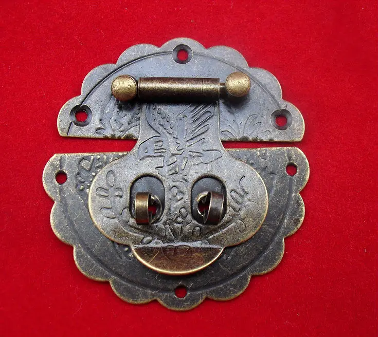 60mm Antique tin trunk buckle clasp Small lock hasp Bird box buckle Covered button Decorative