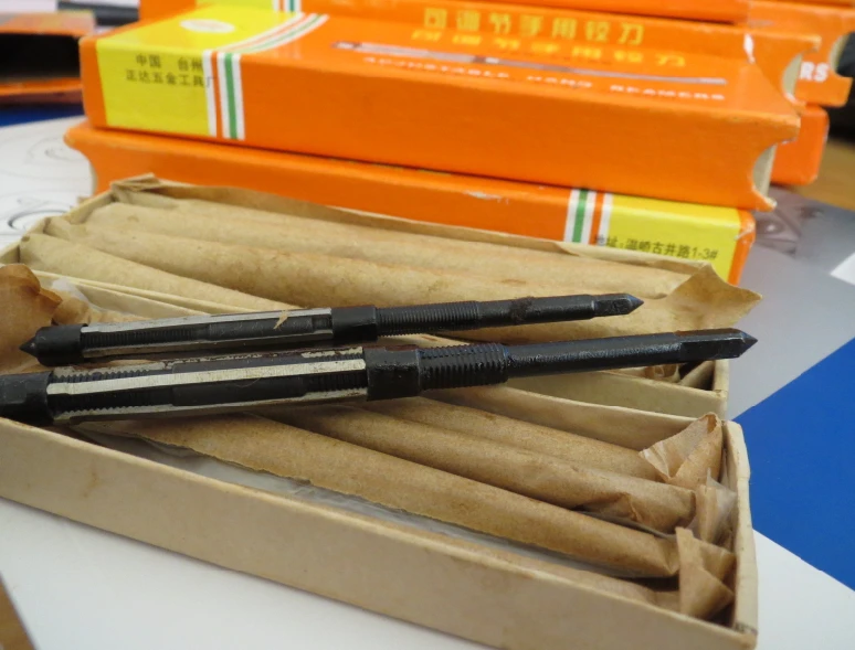 Adjustable hand reamer HSS  6-6.5   6.5-7  7-7.75   7.75-8.5   8.5 - 9.25  5pcs/lot Core drill bit Reamer rotating tool 4