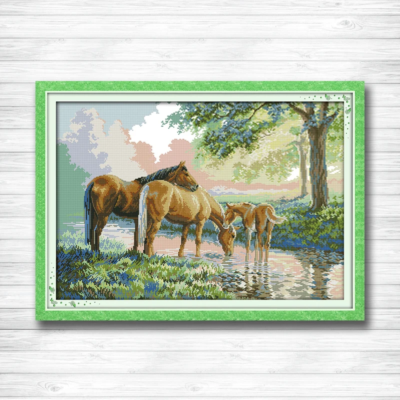 

Horse family In the forest Pattern Printed on canvas DMC 11CT 14CT Cross Stitch kits Needlework Set Embroidery Animal Home Decor