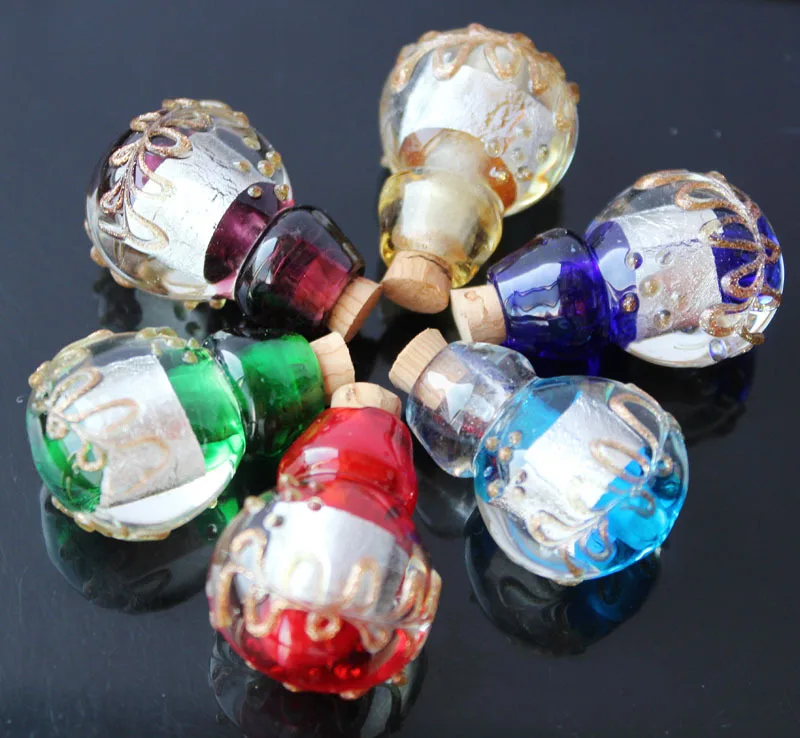 

3pcs Murano Glass Essential Oil Vial Bottle Gourd (22X30MM,0.25ML),Essential Oil Necklaces ,Perfume vial pendants