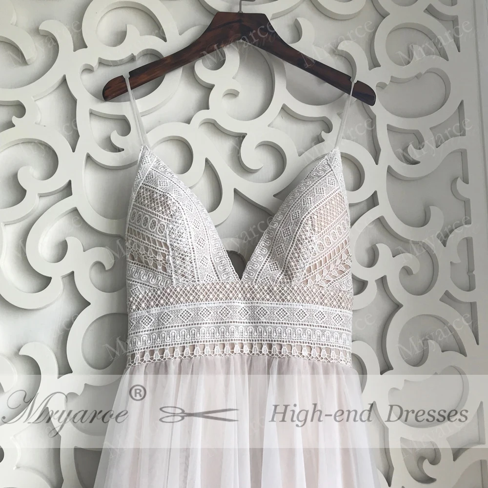 Mryarce Sexy Deep V Neck Open Back Bohemian Wedding Dress 2018 Spaghetti Straps Charming Lace Tulle A Line Beach Bridal Gowns  (3)