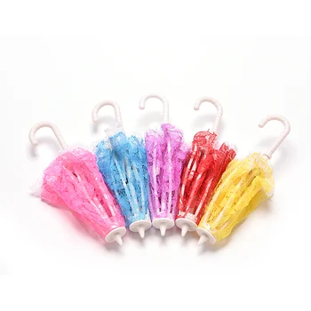 

1PCS Umbrella For girls With Lace Girls Classic doll house Furniture Dolls Accessories Color Random New Arrival