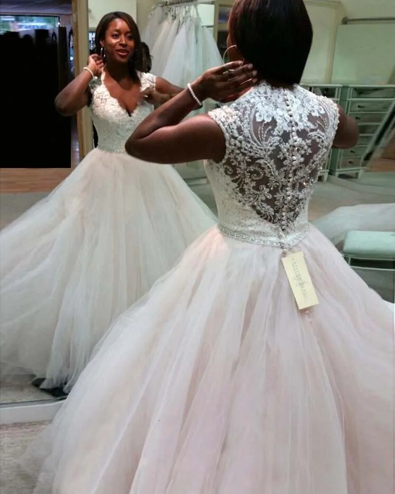 HQ White African Wedding Dresses V Neck Cap Sleeves Illusion Lace