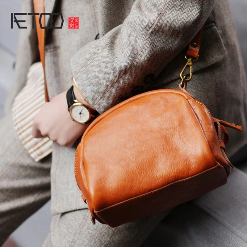 

AETOO women's bag, leather small shell bag, handmade cowhide retro foreign gas crossbody bag