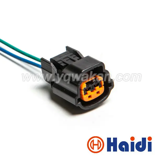 

1set speaker plug horn connector whistle speaker wire harness plug 6098-0137