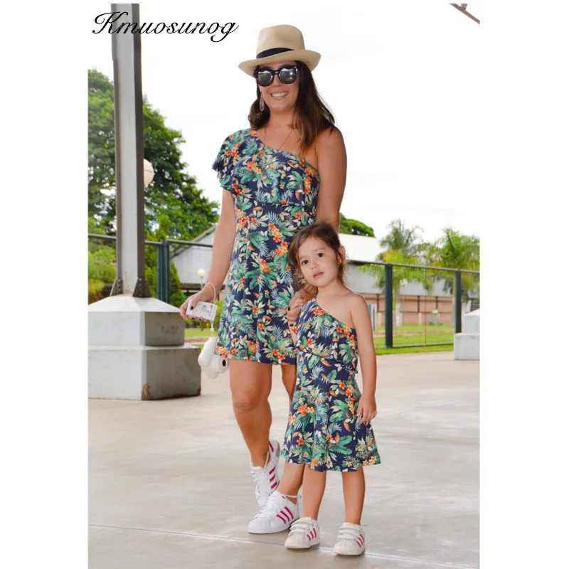 

Mother Daughter Dresses Leaf Print One Shoulder Mini Dress Family clothes Mom and daughter dress matching outfits H0435