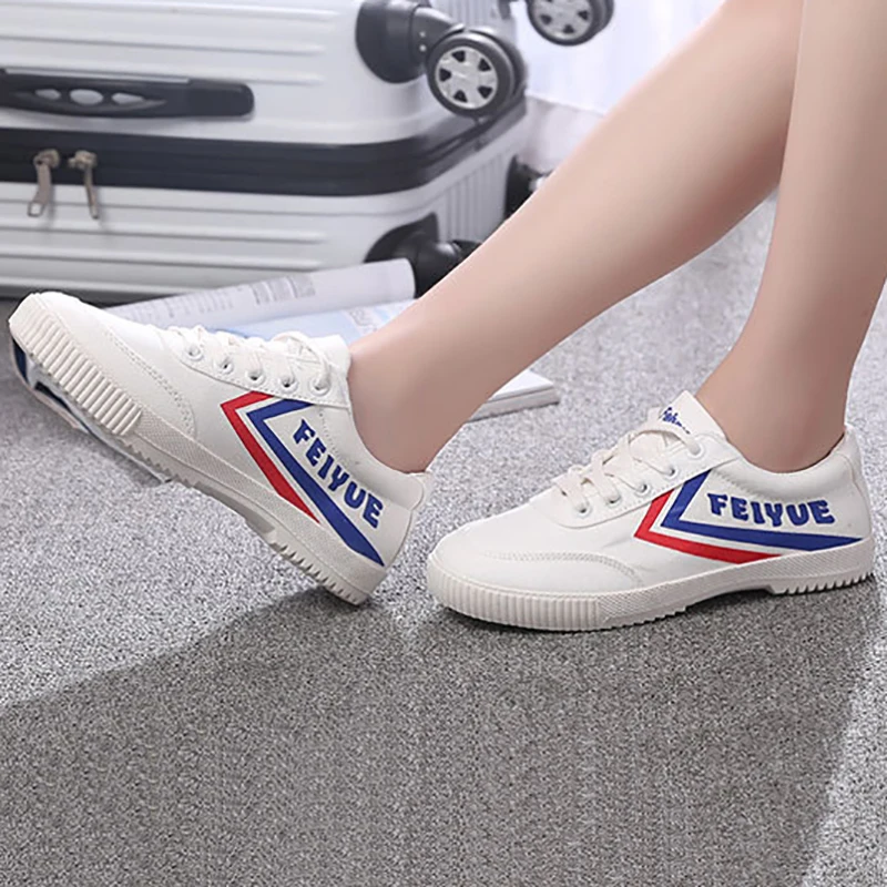 EU34-44 8108 الكلاسيكية فرنسا قماش Feiyue TaiChi الكونغفو التدريب اللياقة البدنية تشغيل ألعاب القوى أحذية رياضية للرجل امرأة EU34-44 8108 الكلاسيكية فرنسا قماش Feiyue TaiChi الكونغفو التدريب اللياقة البدنية تشغيل ألعاب القوى أحذية رياضية للرجل امرأة