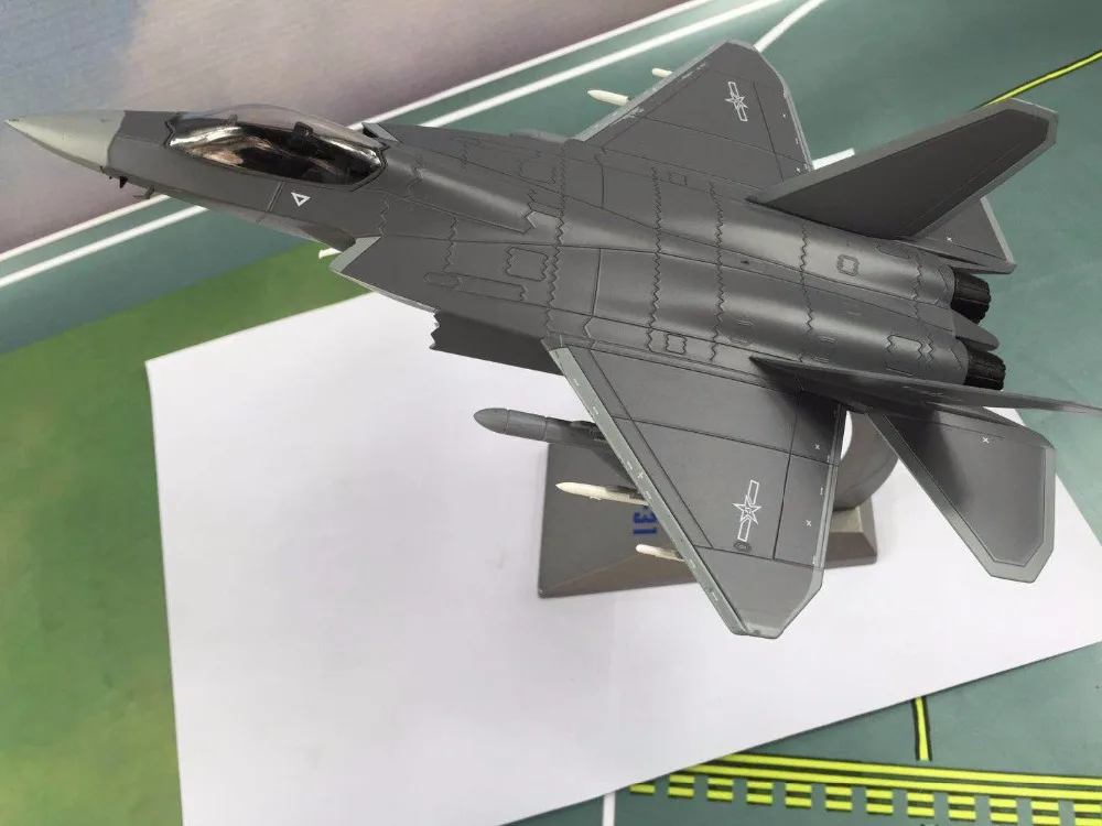 Самолеты из сплава 1:72 модель J31 с высокой симуляцией невидимого истребителя