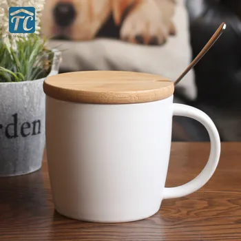 

Environmentally Friendly Simple Ceramic Cup with Lid Spoon Large Capacity Oatmeal Breakfast Coffee Milk Office Family Cup