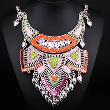 2016 Maxi Collar de cuello lujoso Multi capa Vintage africano collares de cuentas y colgantes estilo gitano Collar de declaración de las mujeres