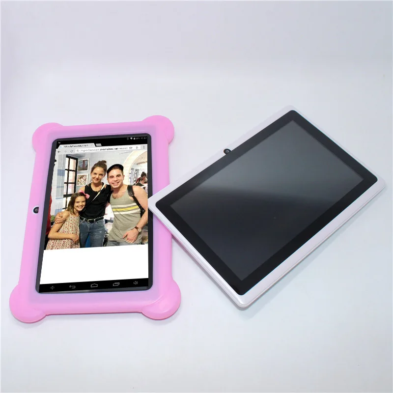 Детский планшет Q88 pro A33 диагональю 7 дюймов Android 4.4.2 четырехъядерный процессор две
