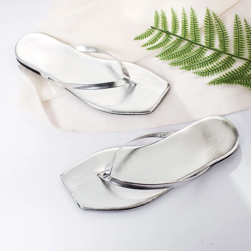 

Fashion Flip Flops 2019 Summer Women Slippers Casual Beach Shoes Flat With Women's Shoes Indoor Outdoor Slipper For Female