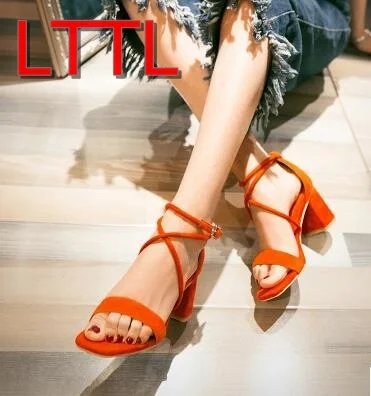 2017 Summer Women Flock Sandals Sexy Lace Up High Heel Pumps Thick Heel Cross Strap Sandals Evening Shoes Ankle Strap Pumps