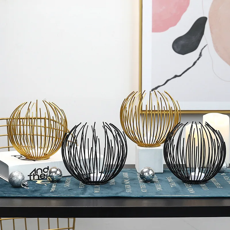 

Nordic Geometric Candle Holders Metal Gold Candlestick Wedding Table Centerpieces Decoration Craft Simulated Candle Stand Holder