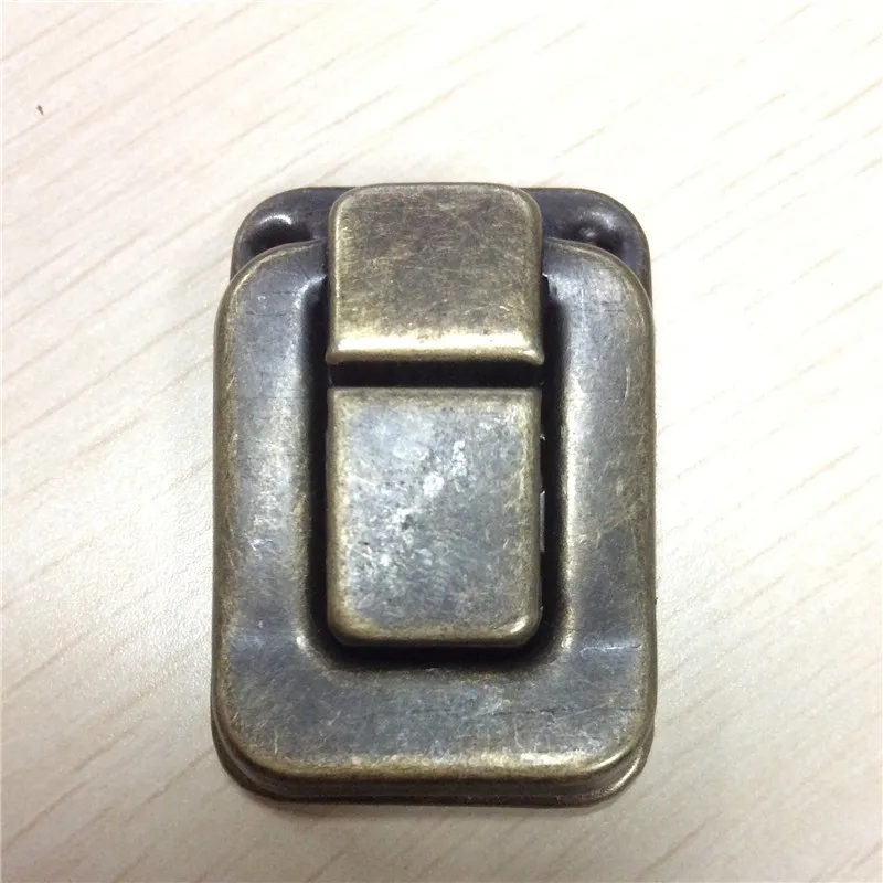 Box Suitcase Toggle Latch Buckles,Wooden Case Boxes Lock Latch Hardware,Bronze Tone 3.8cm x2.7cm