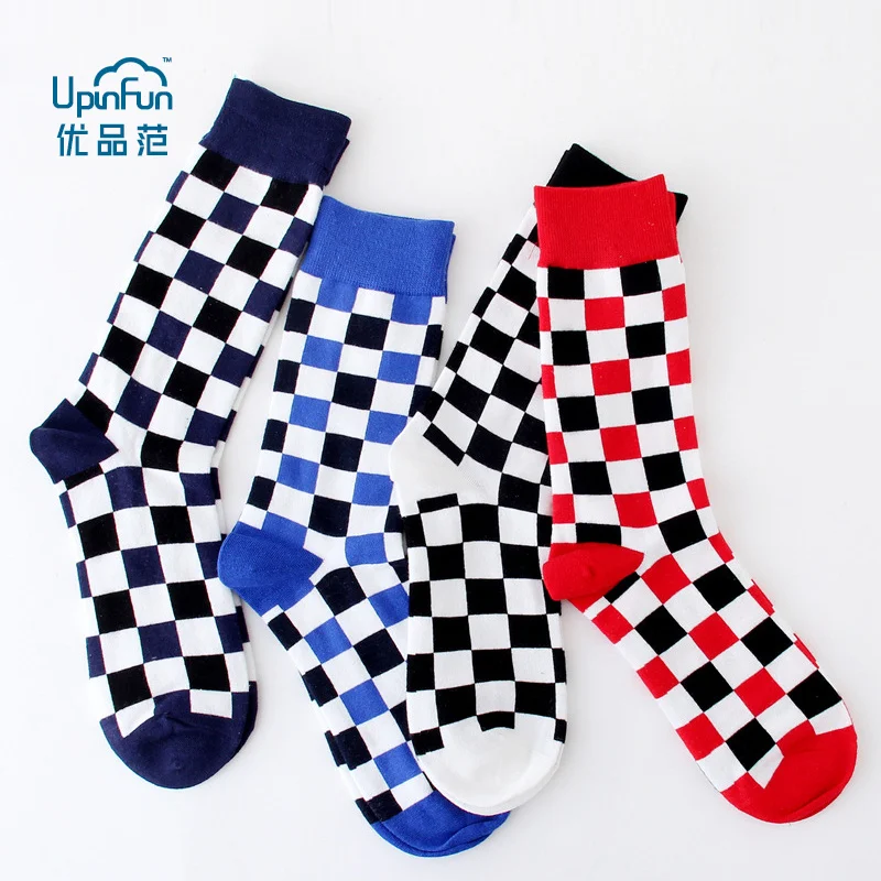 

4 Pairs/Lot Korea Fashion Harajuku Trends Male Checkerboard Socks Style Geometric Checkered Socks Men Hip Hop Cotton Unisex Sox