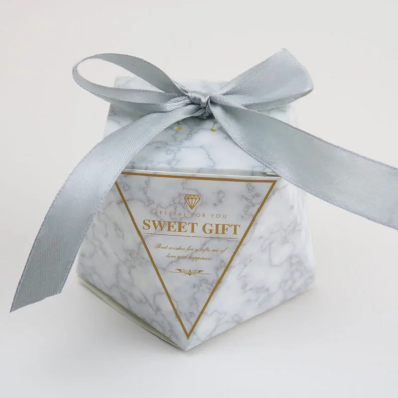 

Europe style Candy box new Octagon Carton Wedding box Bow tie gift box wholesale party Valentine's Day DIY gift box 50pcs/set