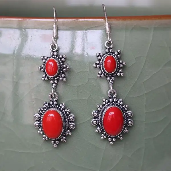 

S925 sterling silver handmade Thai silver inlay of natural red stone earrings