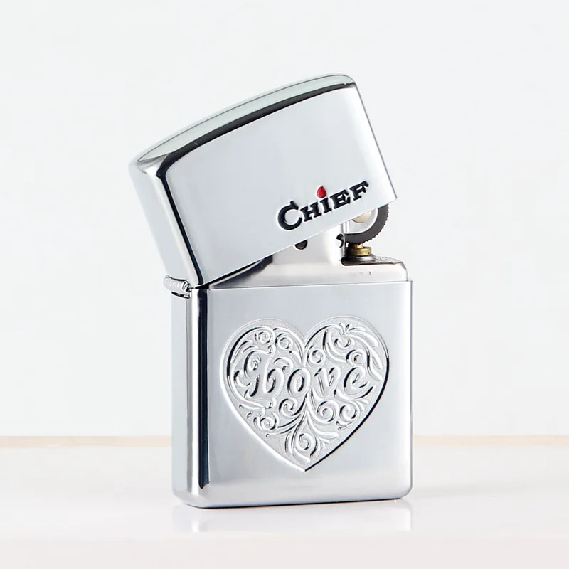 

CHIEF LOVE Mirror Gas Cigarette Lighter Cigarettes Kerosene Flint Petrol Vintage Gasoline Lighter Oil Petrol Refillable