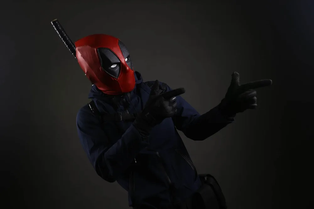 [Show.Z Store] Cattoys Deadpool Full Size Helmet Mask Movie Prop Cosplay Wearable 1/1