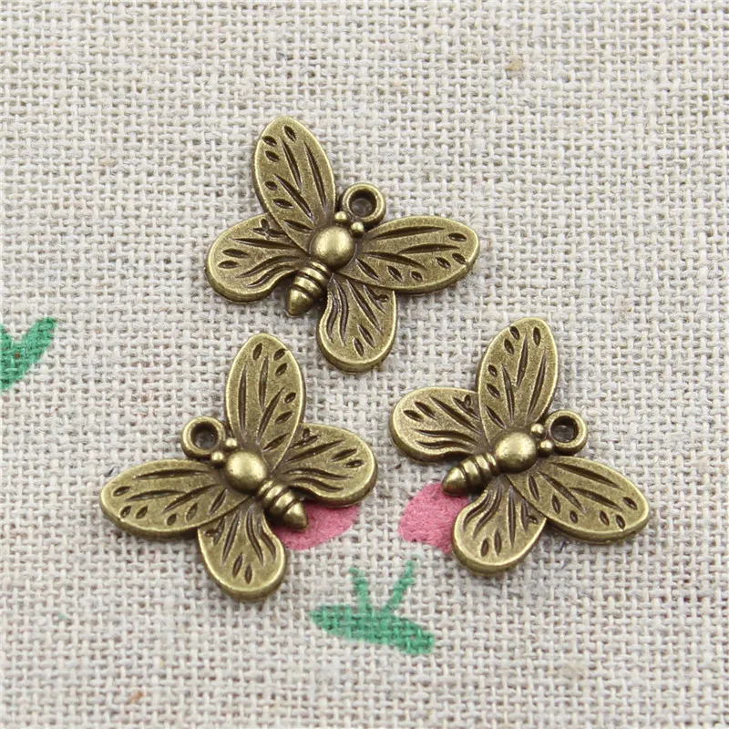 

30pcs Antique Bronze Plated Charms Pendant Zinc Alloy butterfly Charm Vintage Jewelry Findings Accessories Parts