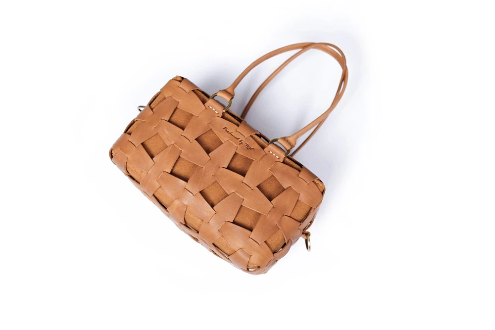 women leather handbags