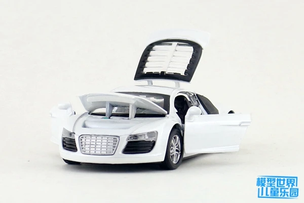 Audi R8 (3)
