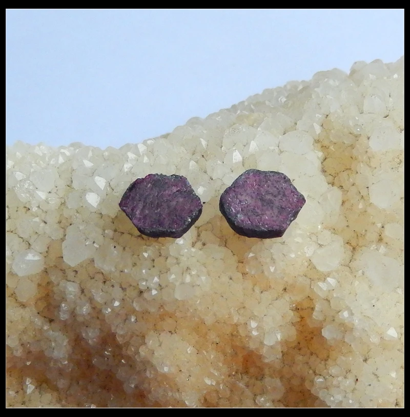 

Wholesales 1Pairs Drusy Tourmaline Fashion Cabochons 11x8x3mm 1.2g