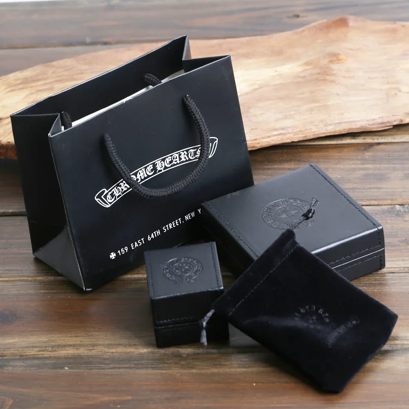 

Fashion jewelry jewelry box ring box black simulation leather box birthday gift beautifully packaged 2018 new hot